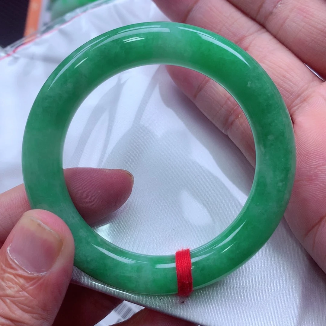 未镶嵌手镯翡翠翡翠