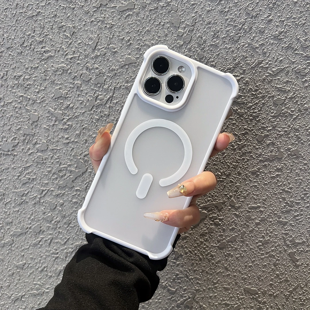 四角气囊防摔肤感磁吸适用iPhone16e手机壳15promax/14/13/12/11