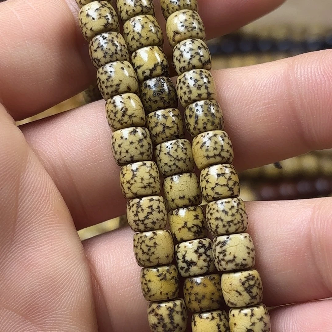 袁***圆星月菩提吊坠一样能有这样