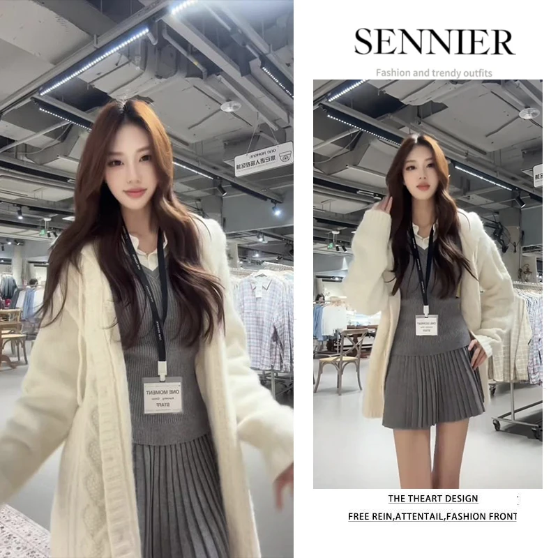 今年流行穿搭一整套2025秋季新款慵懒开衫修身针织上衣短裙三件套