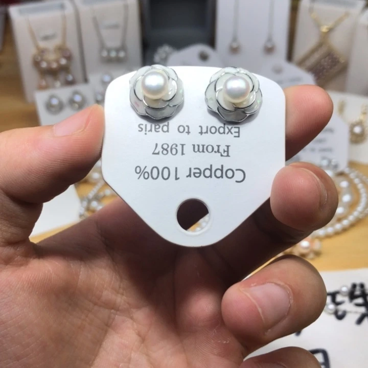 未镶嵌淡水珍珠耳饰