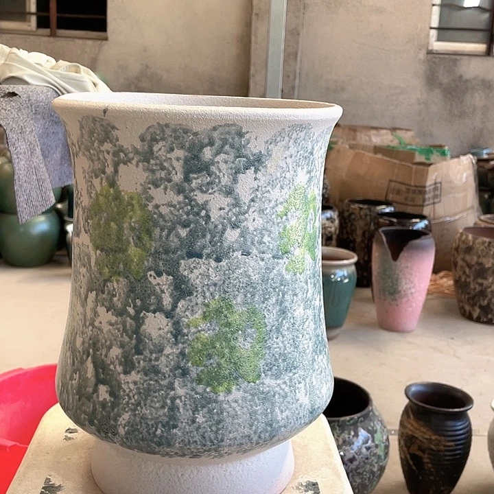 紫砂花盆正品口20高30。z z