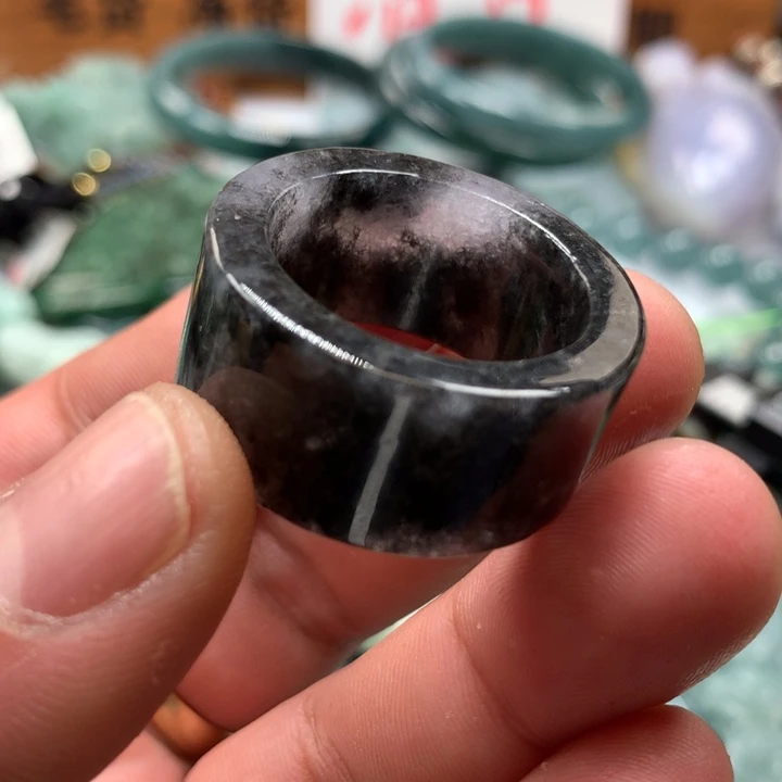 翡翠颈饰未镶嵌保真天然a货翡翠