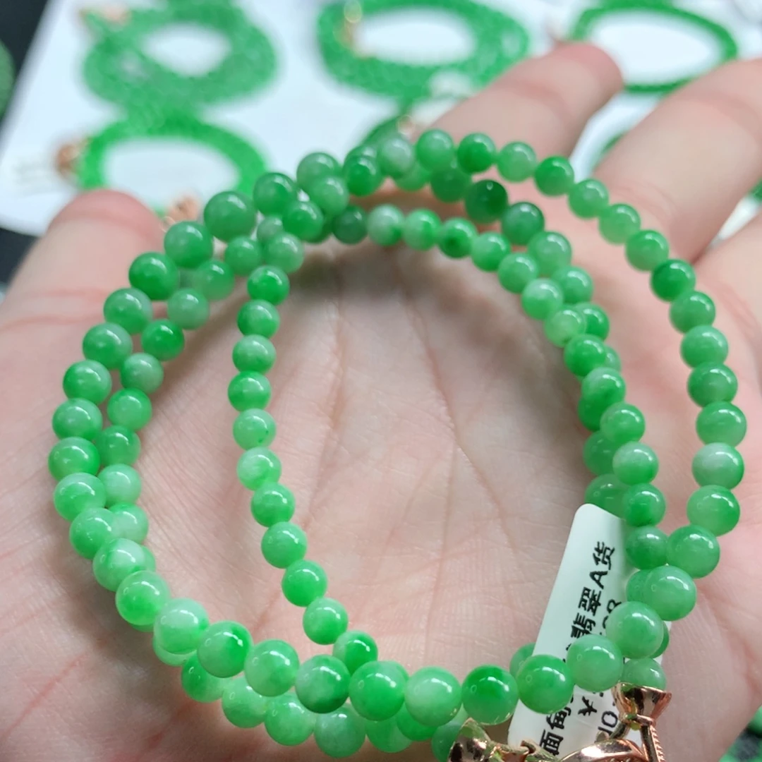 翡翠未镶嵌手链翡翠