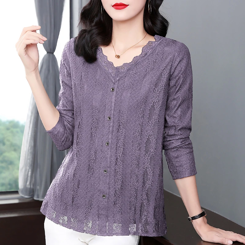 v领大码蕾丝衫长袖打底衫女春秋款2026新款中年妈妈上衣时尚洋气