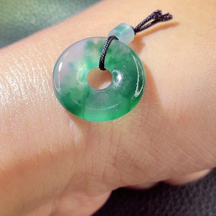 未镶嵌定制翡翠翡翠