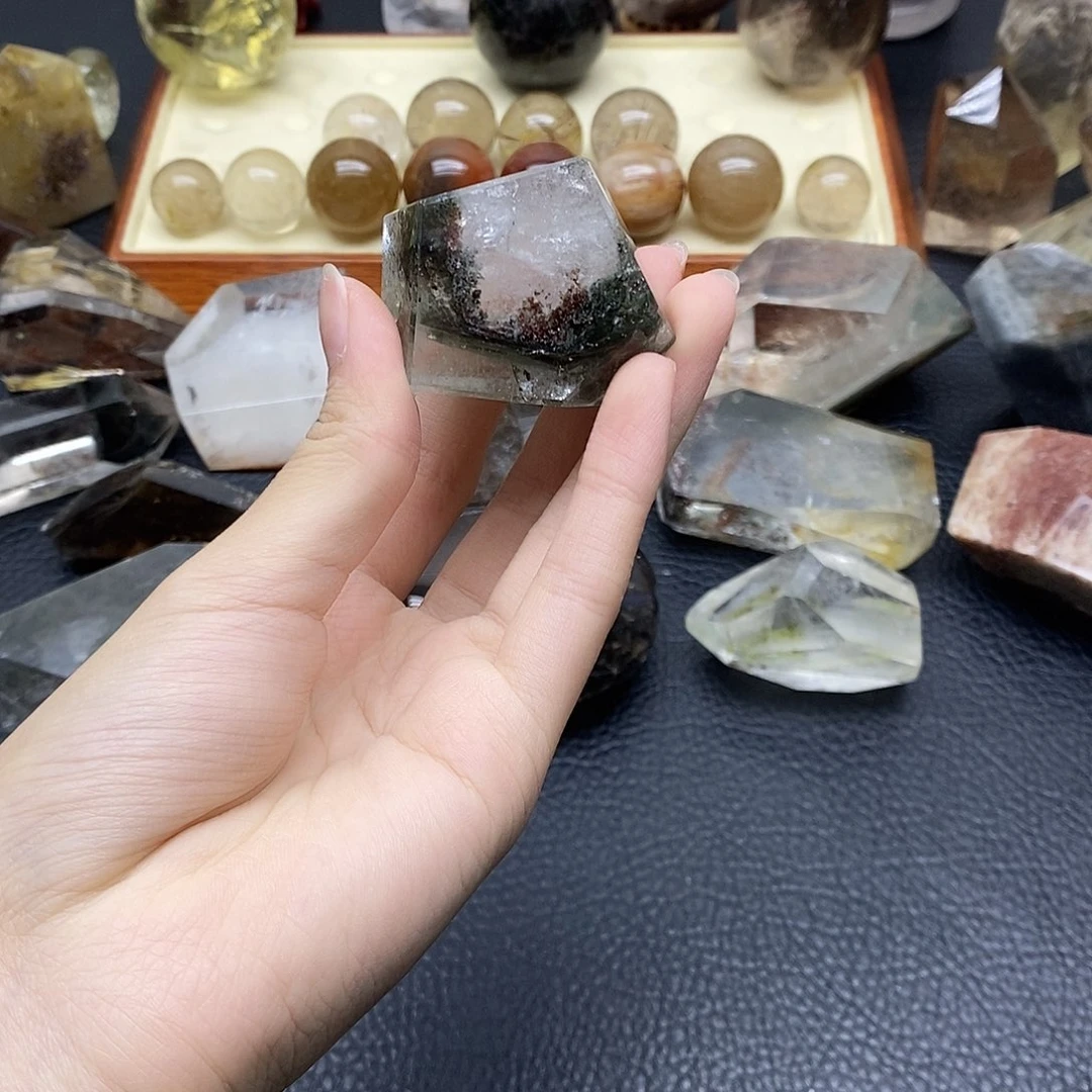 未镶嵌水晶珠宝半成品31水晶石