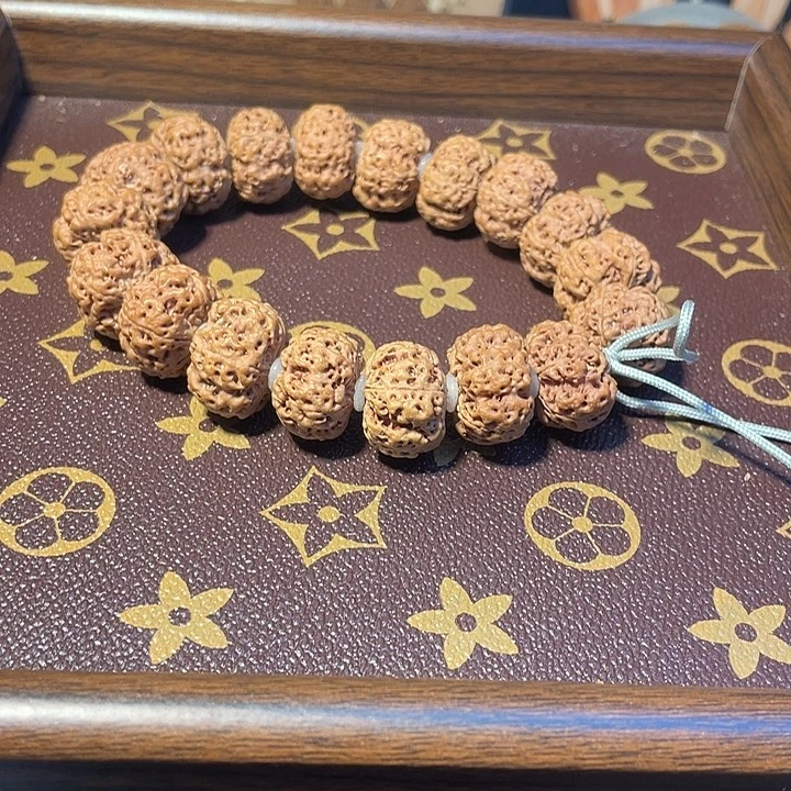 金刚菩提手串22mm蜂王