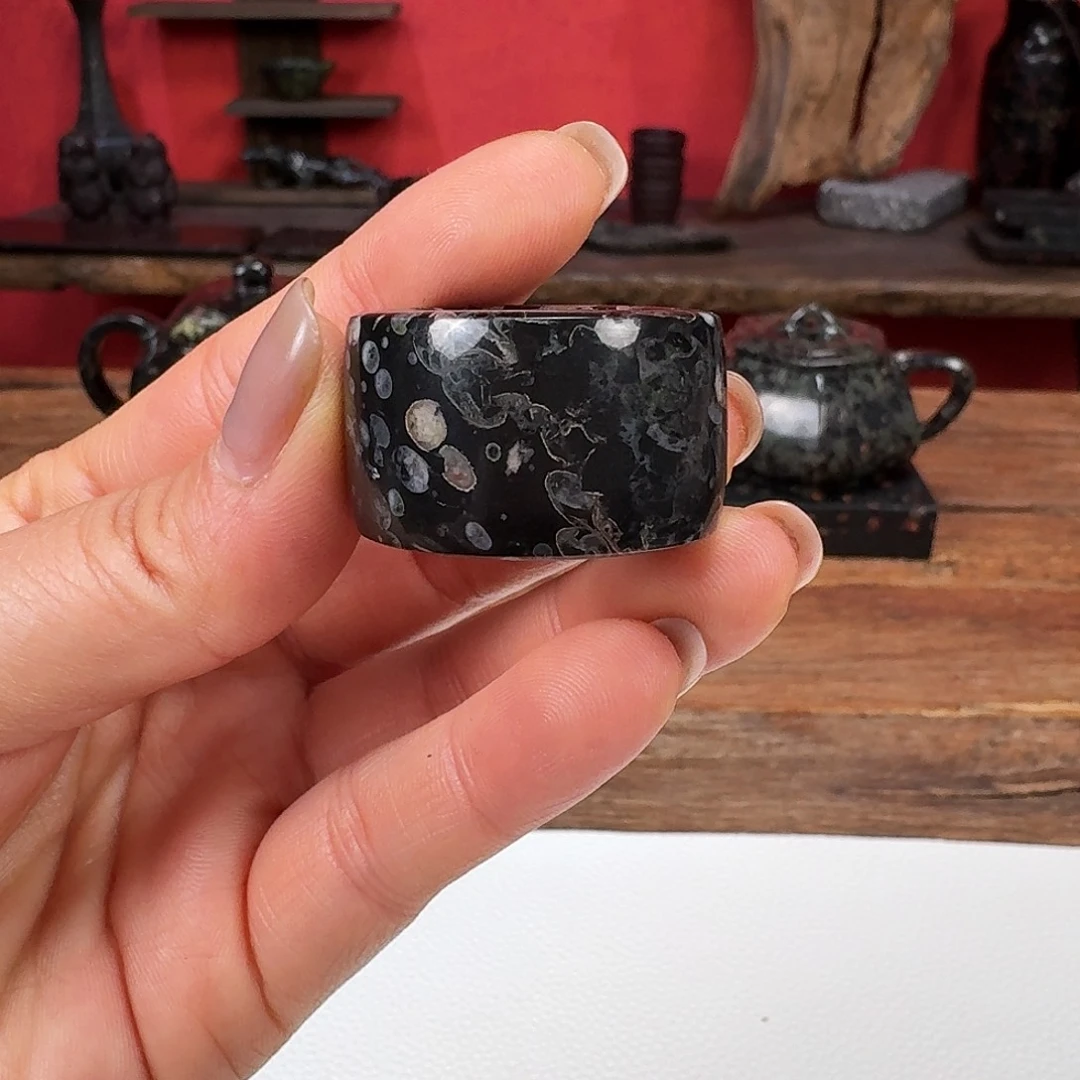 Q***q康能美玉瓷安山玉