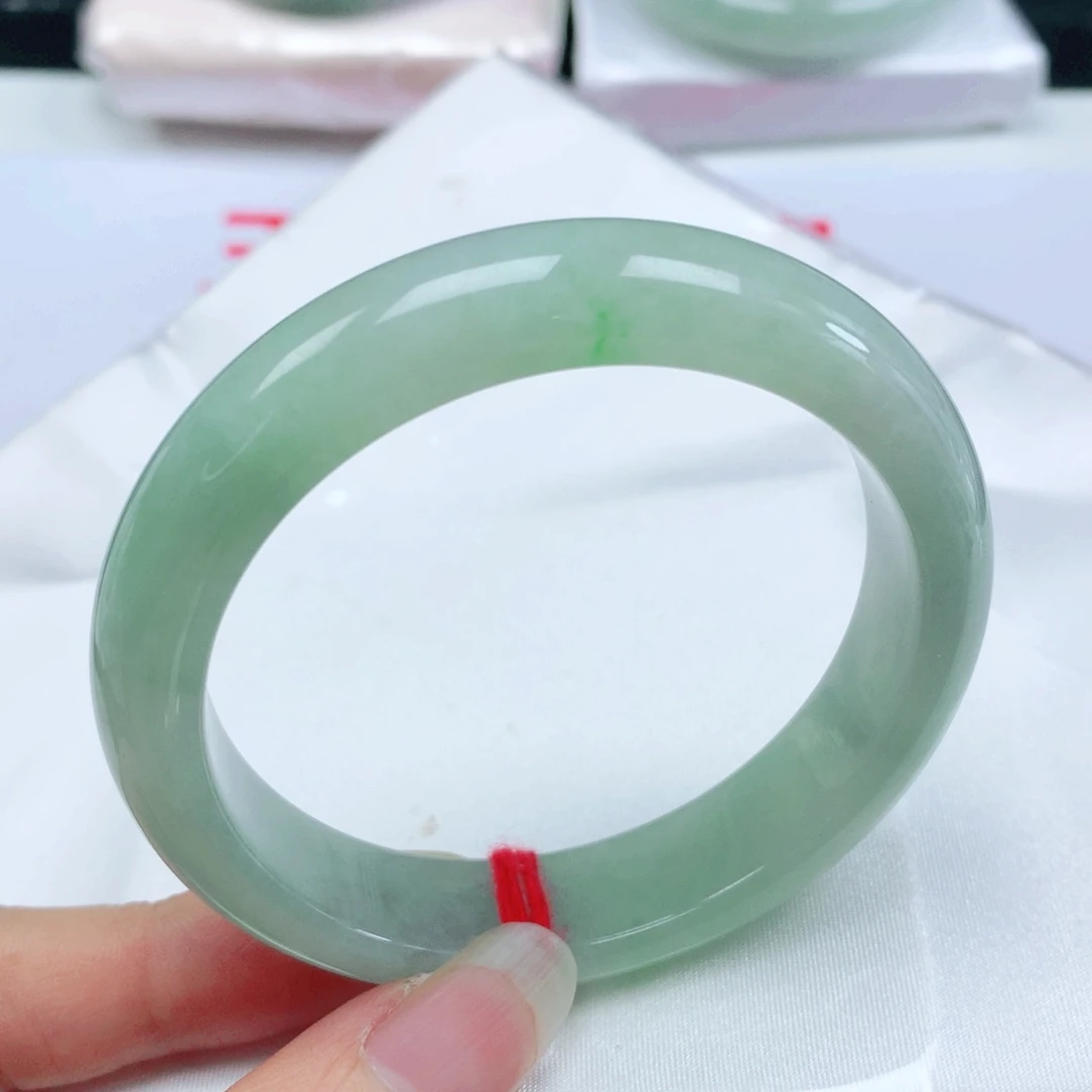 阿****未镶嵌手镯翡翠 正圈54