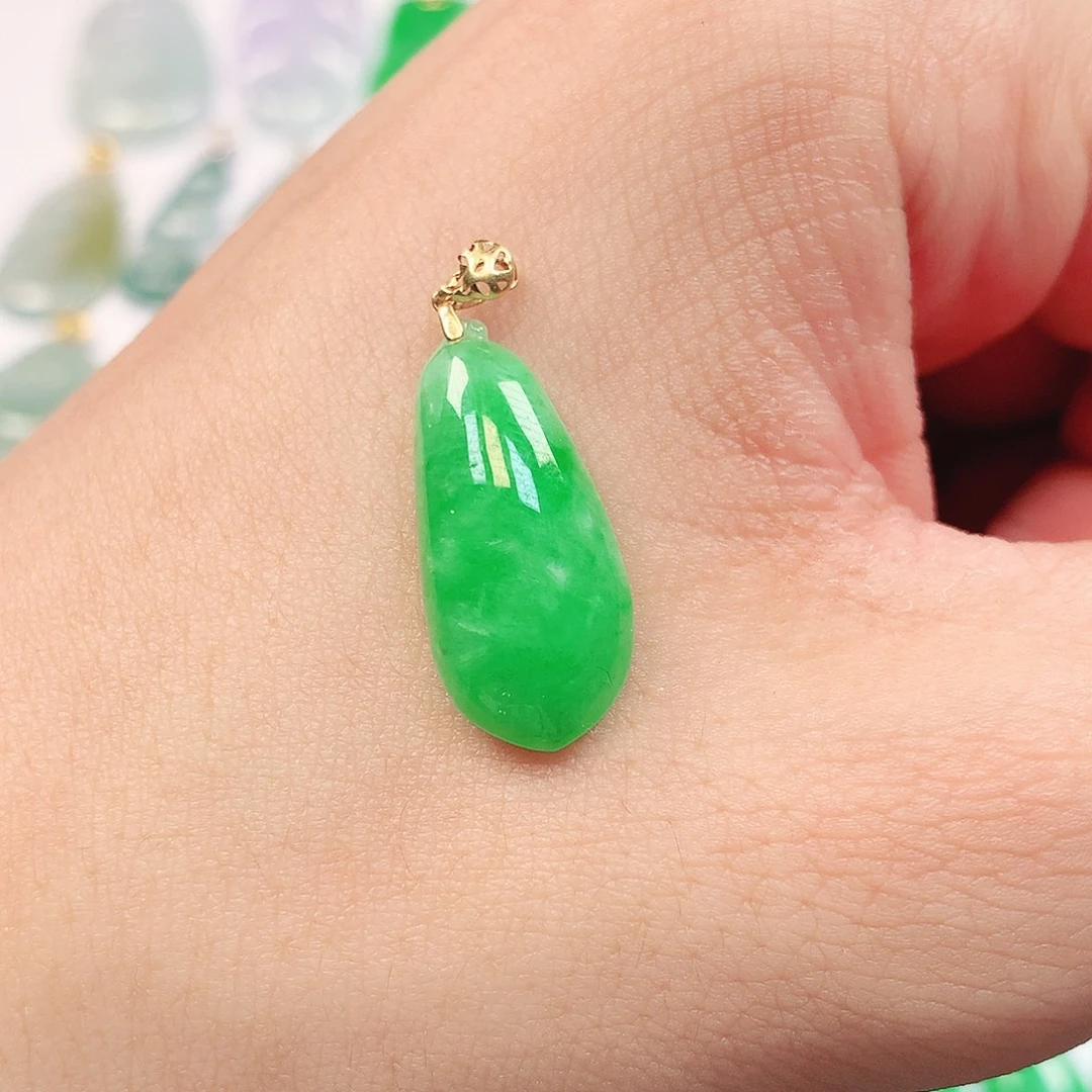 翡翠18K金镶嵌吊坠(不含链)