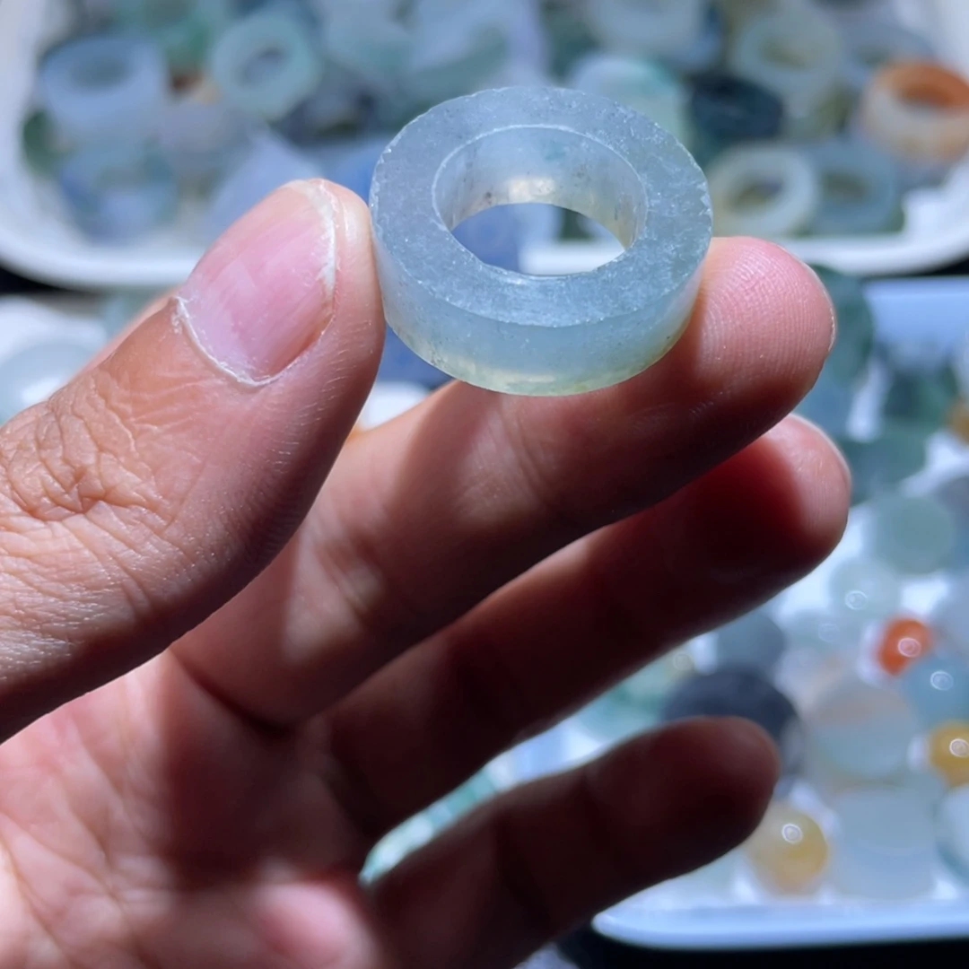 定制翡翠未镶嵌天然翡翠