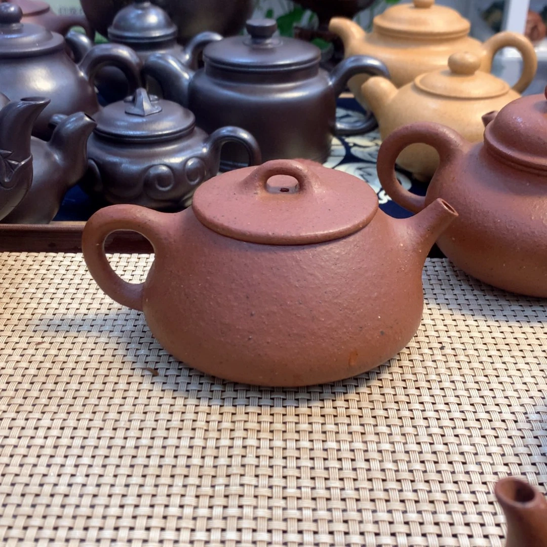 吉***工紫砂茶壶宜兴原矿老朱泥230cc