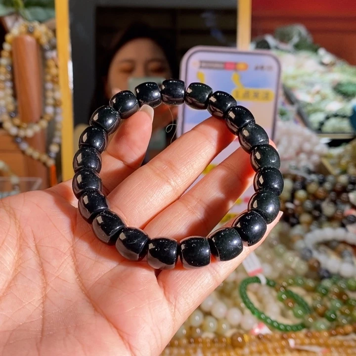 手链未镶嵌和田玉