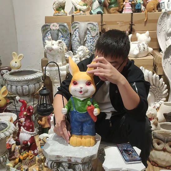 合成树脂提灯兔子摆件