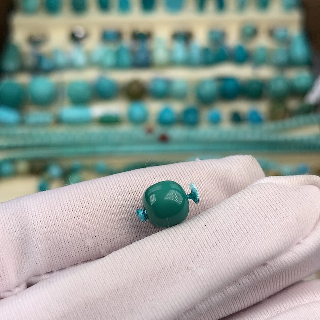 绿松石未镶嵌珠宝奇石7.7