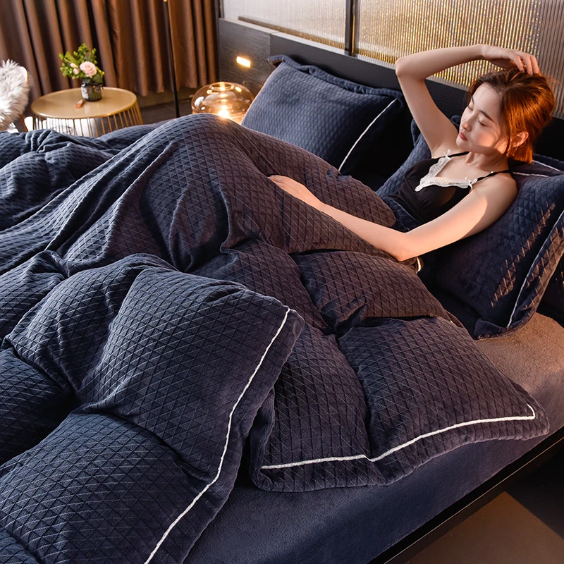 雕花秋冬加厚保暖牛奶绒四件套被套床单家用床上用品南通家纺2025