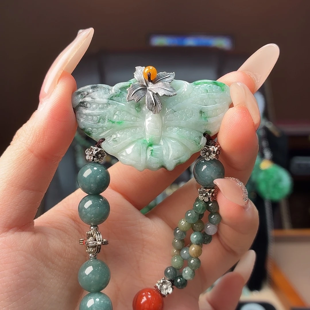 翡翠未镶嵌耳饰手串