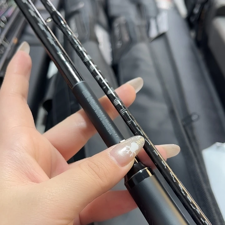 @***;3m碳素英菲尼迪2.9m路亚直