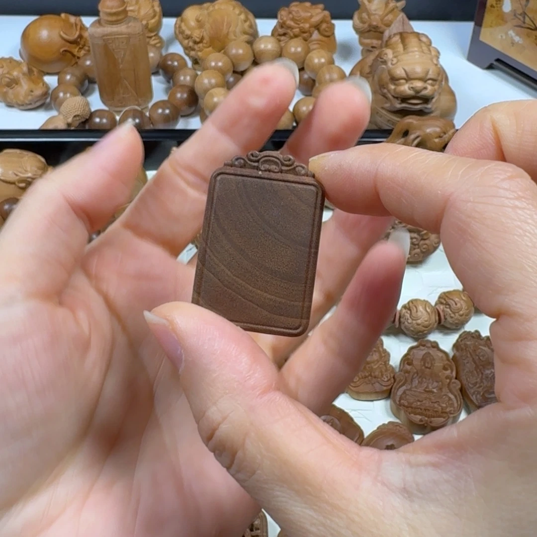 檀香木横纹黑肉3.5×2.5