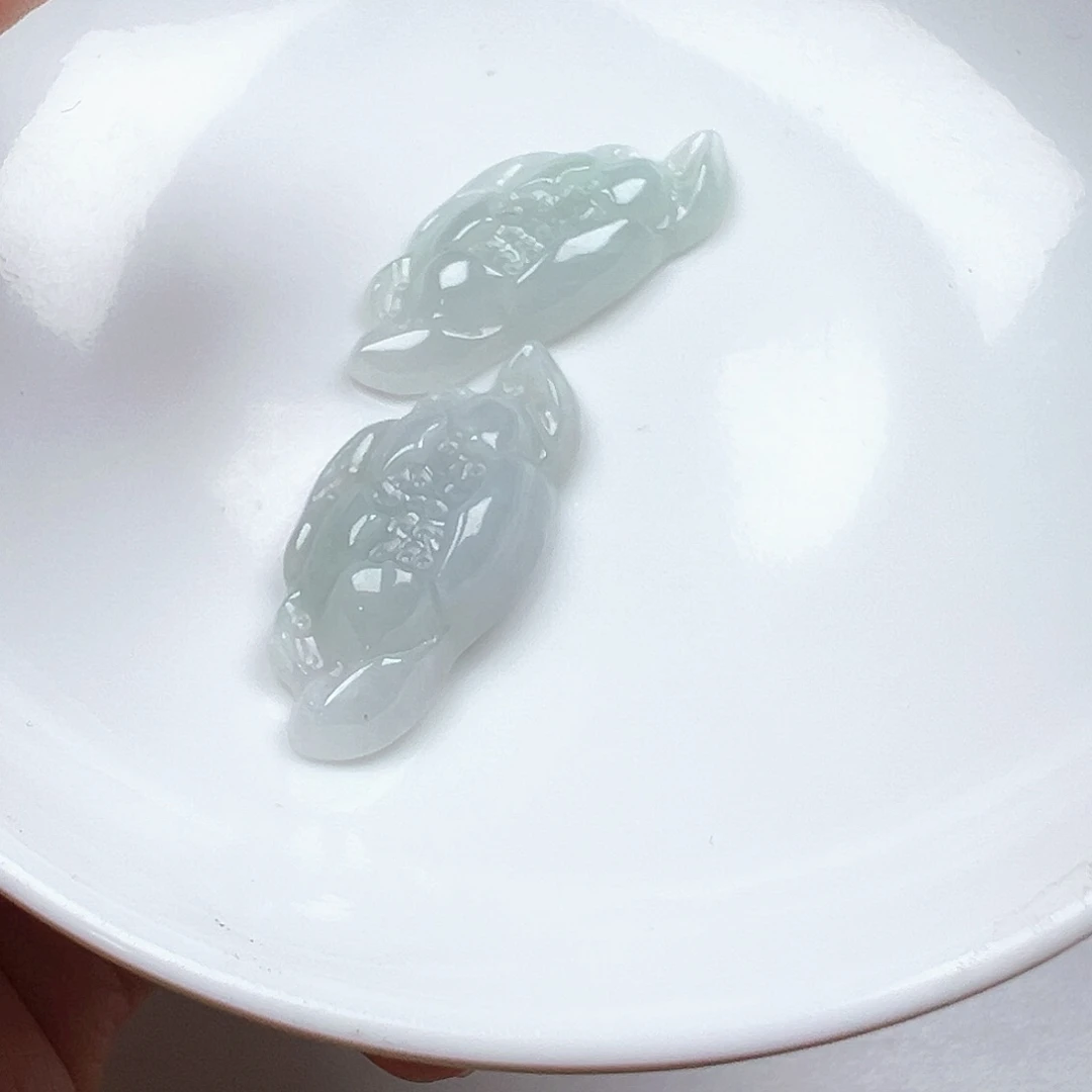 翡翠手链未镶嵌紫*晶货主货主