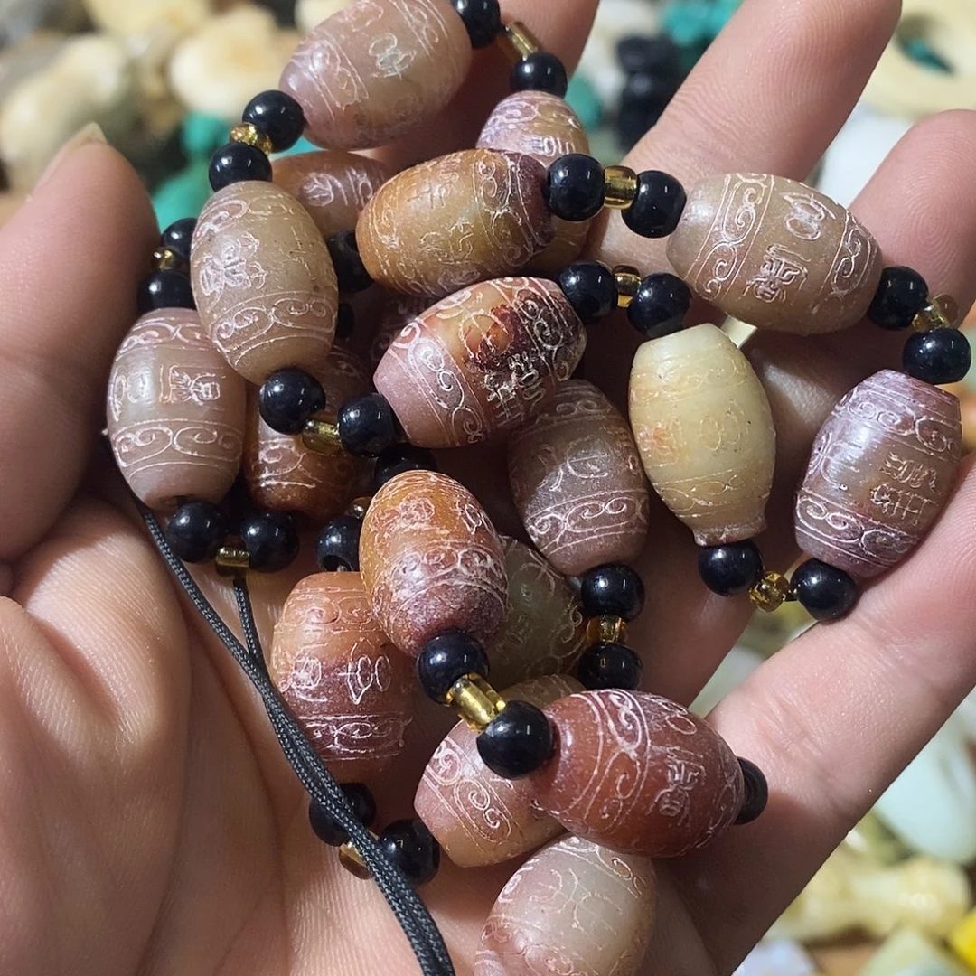 和田玉（糖玉）未镶嵌挂件