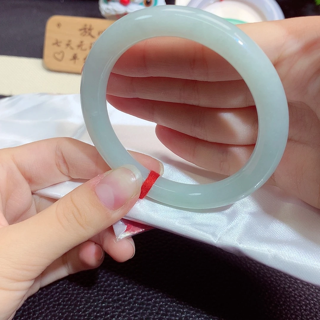 翡翠未镶嵌手镯1255