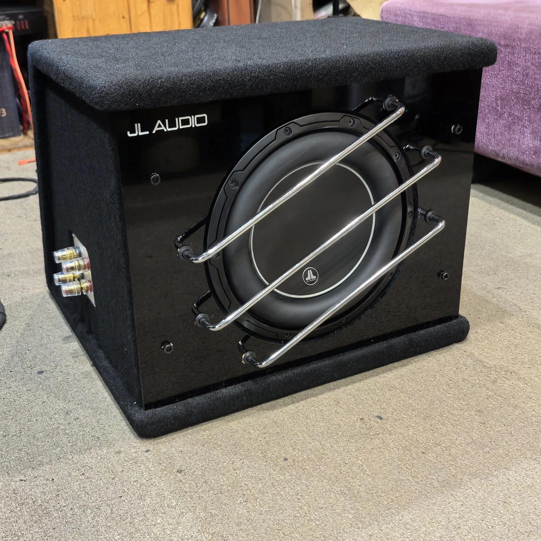 捷力10w6车载低音炮+密封箱体，不包含功放