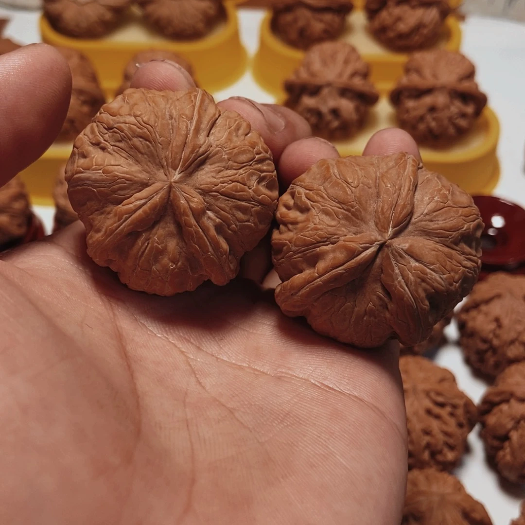 吊坠文玩核桃41全品元宝奔。37