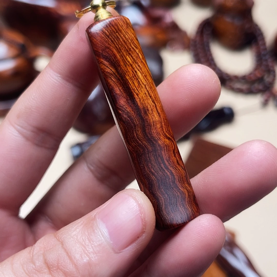 吊坠黄花梨/降香黄檀