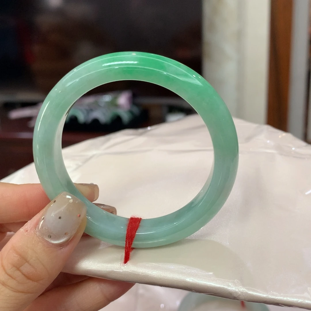 未镶嵌手镯翡翠三天鉴赏期圈口52.3