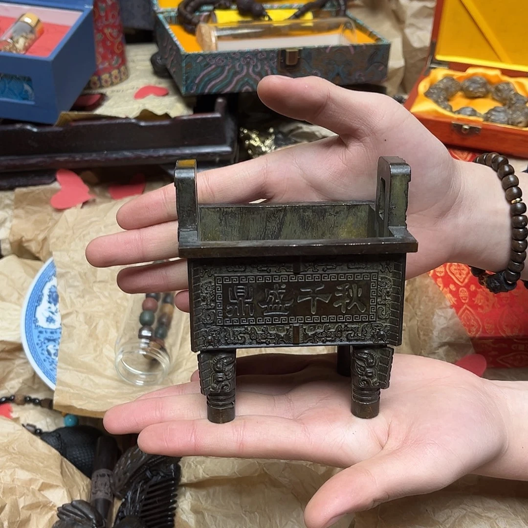 大叶紫檀（黑酸枝木类）