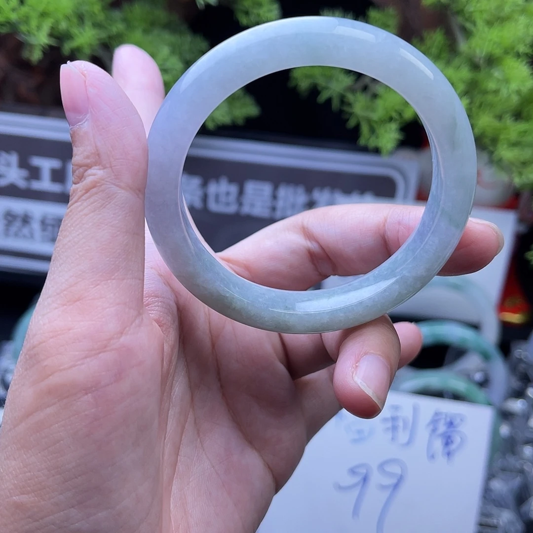 翡翠未镶嵌手镯翡翠