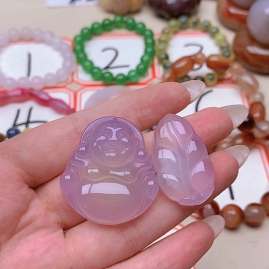 【闪购商品】玛瑙/玉髓未镶嵌珠宝半成品雪**