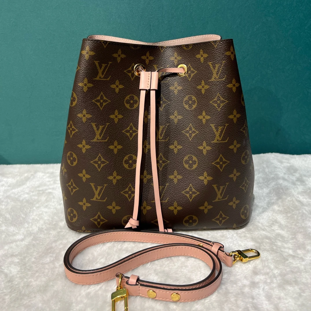 99新 LouisVuitton/路易威登 老花粉水桶煜橦奢品