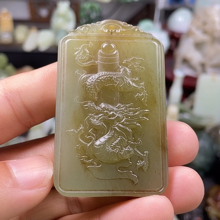 和田玉（糖玉）未镶嵌颈饰