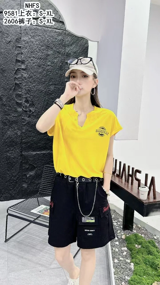 曳舞韩版新款短袖T恤女士性感风常规休闲风夏季常规款运动简约