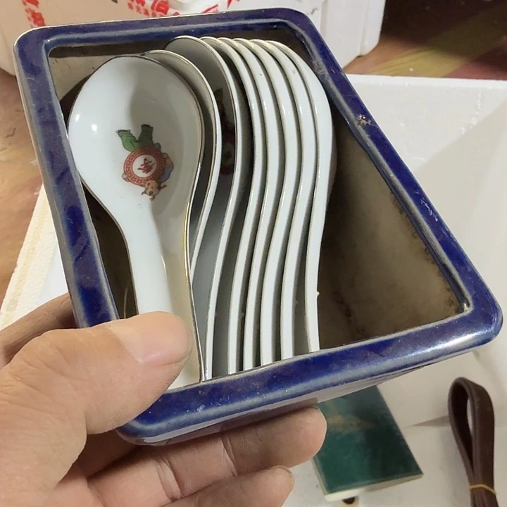 陌***颜扇子吃g和v哈哈宝贝v不会v哈哈