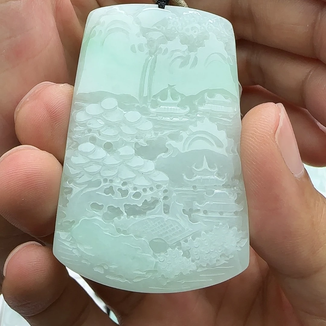 翡翠未镶嵌颈饰翡翠