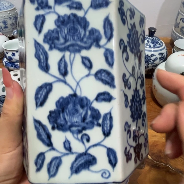 摆件刘*福景德镇陶瓷艺术品