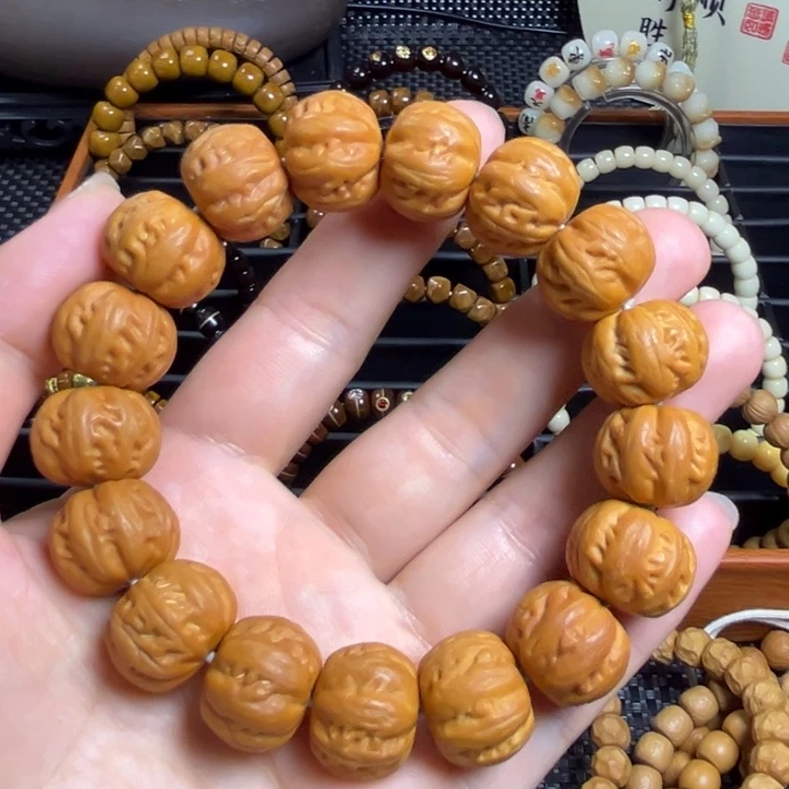 菩提手串/手链猴头京八棱