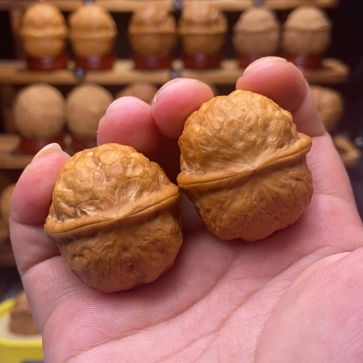 文玩核桃把件肌肉达摩03