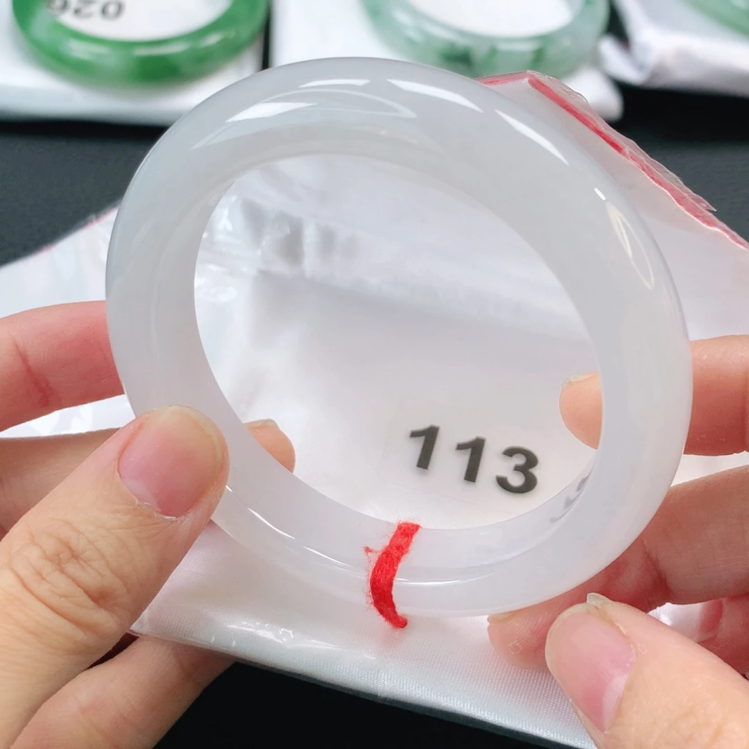 未镶嵌手镯翡翠缅甸56