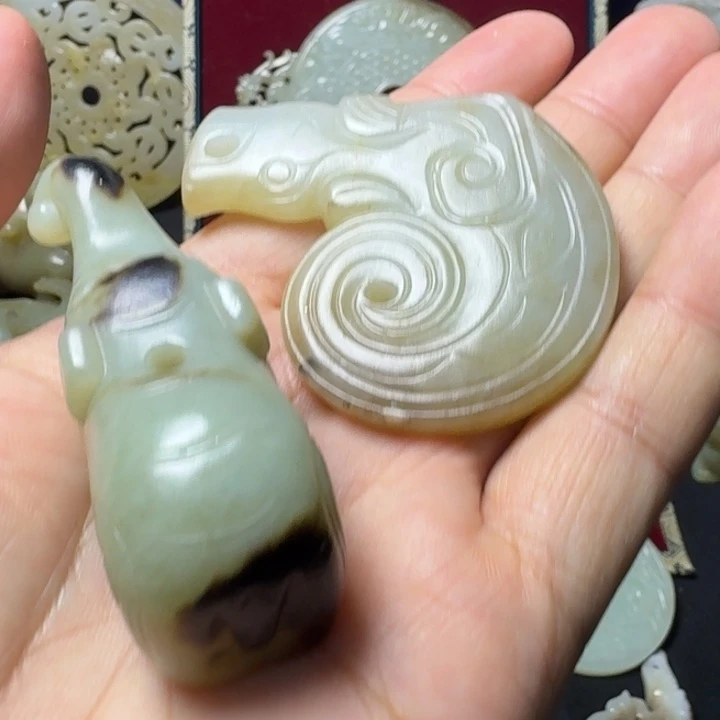 酥***糖精美礼品赠送把件