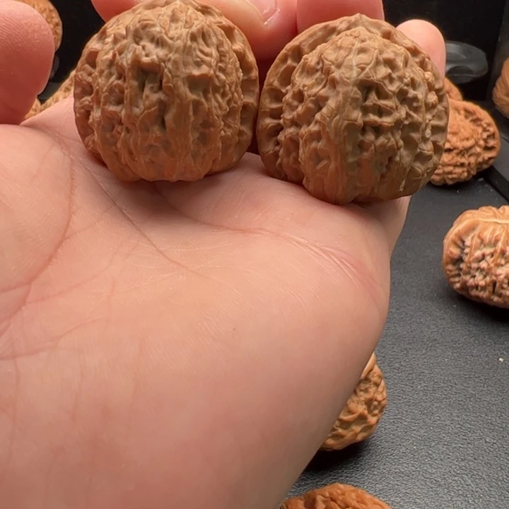 把件文玩核桃34对歪小白