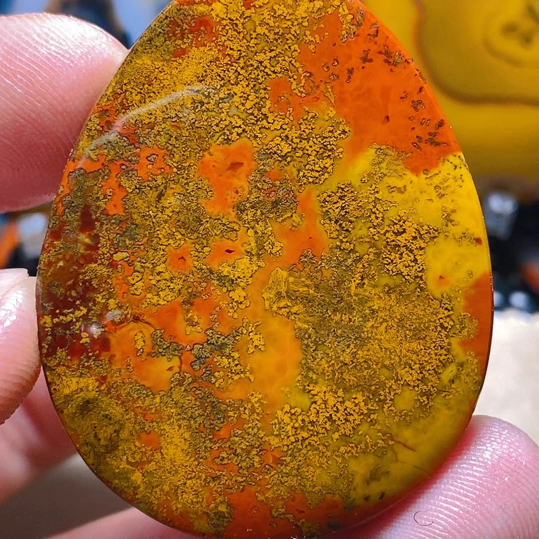 玛瑙/玉髓颈饰未镶嵌帅***孩