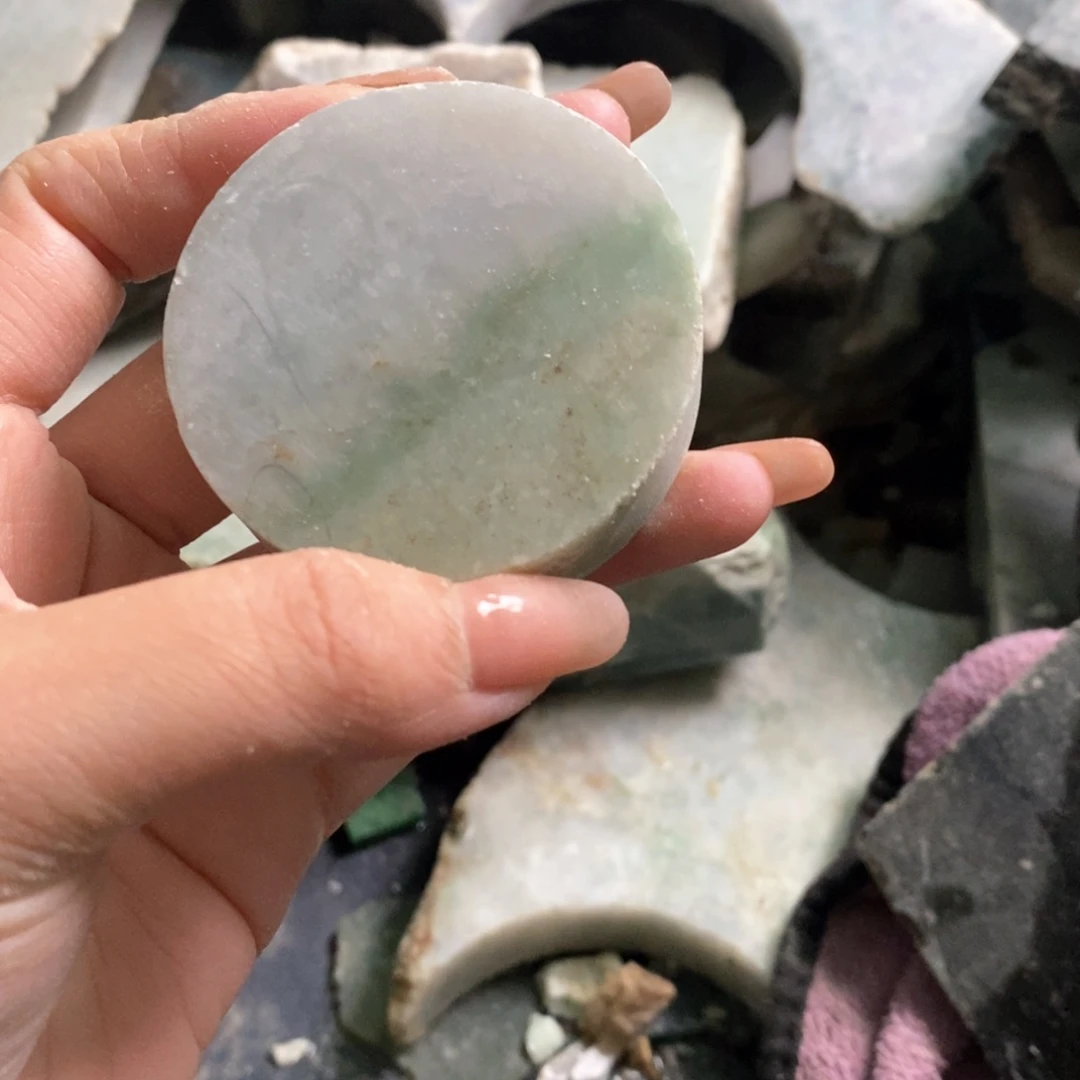 颈饰未镶嵌翡翠天然翡翠