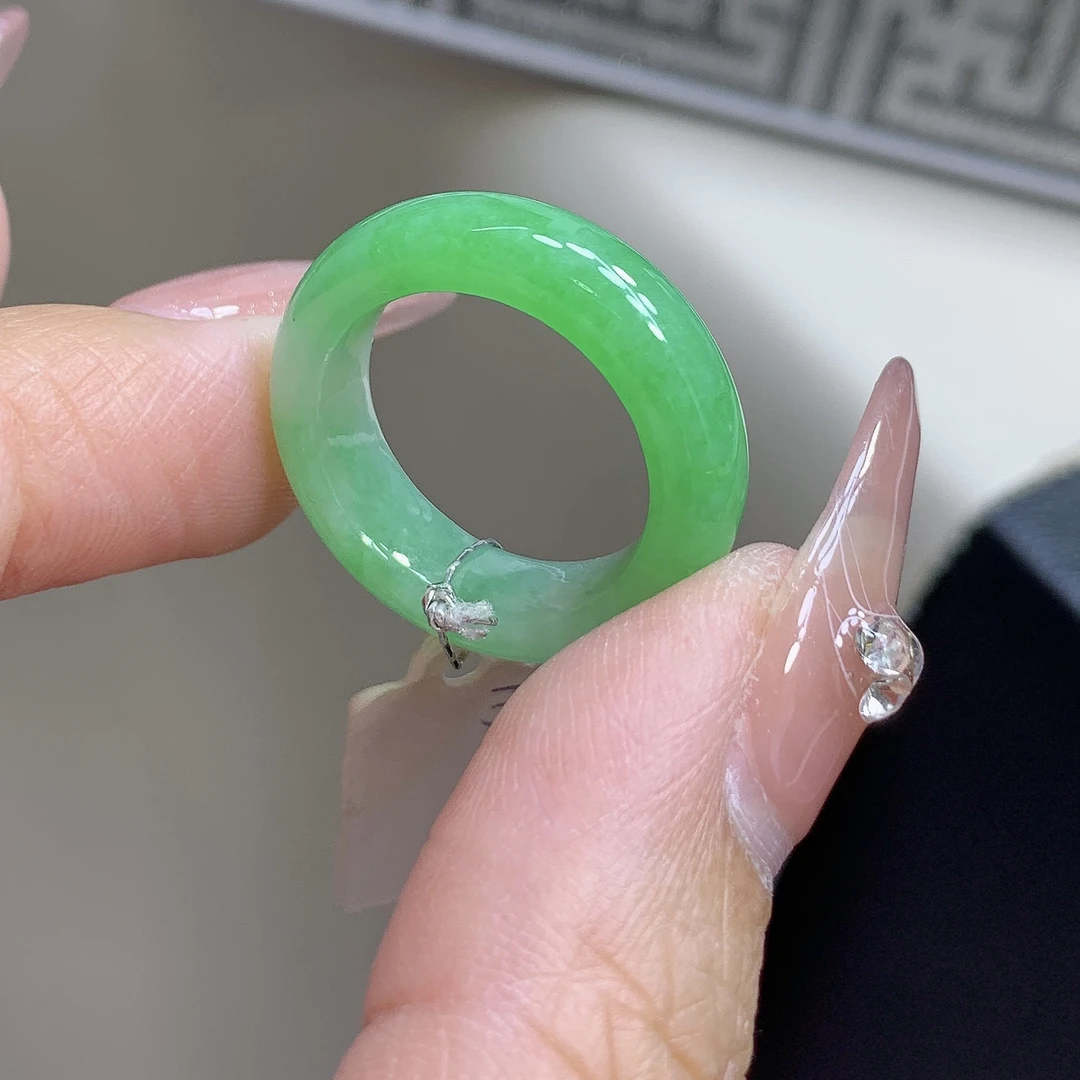 14号 甜阳绿缅甸翡翠戒圈 满色 半山水玉戒指 尺寸16.7-6-4.2mm