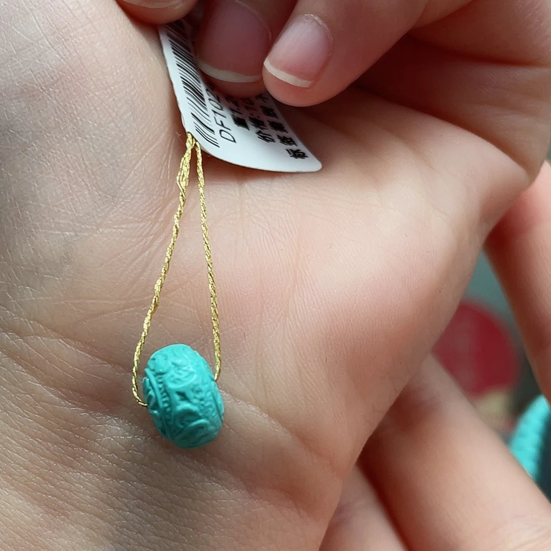 绿松石颈饰未镶嵌