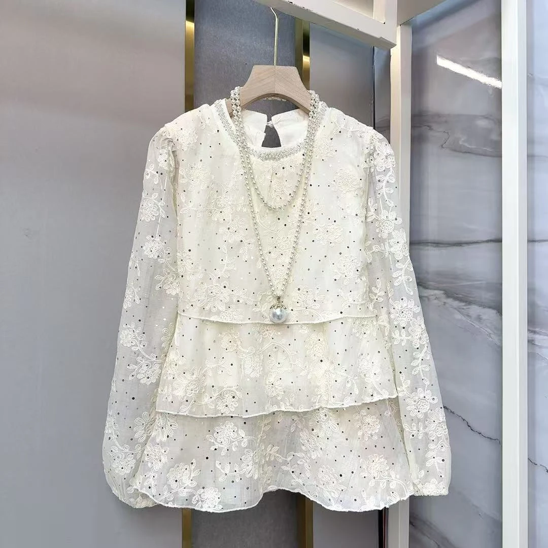 时尚洋气波点上衣2025秋季新款大码女装宽松遮肉显瘦衬衫简约轻奢